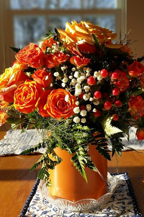 orange roses, berries