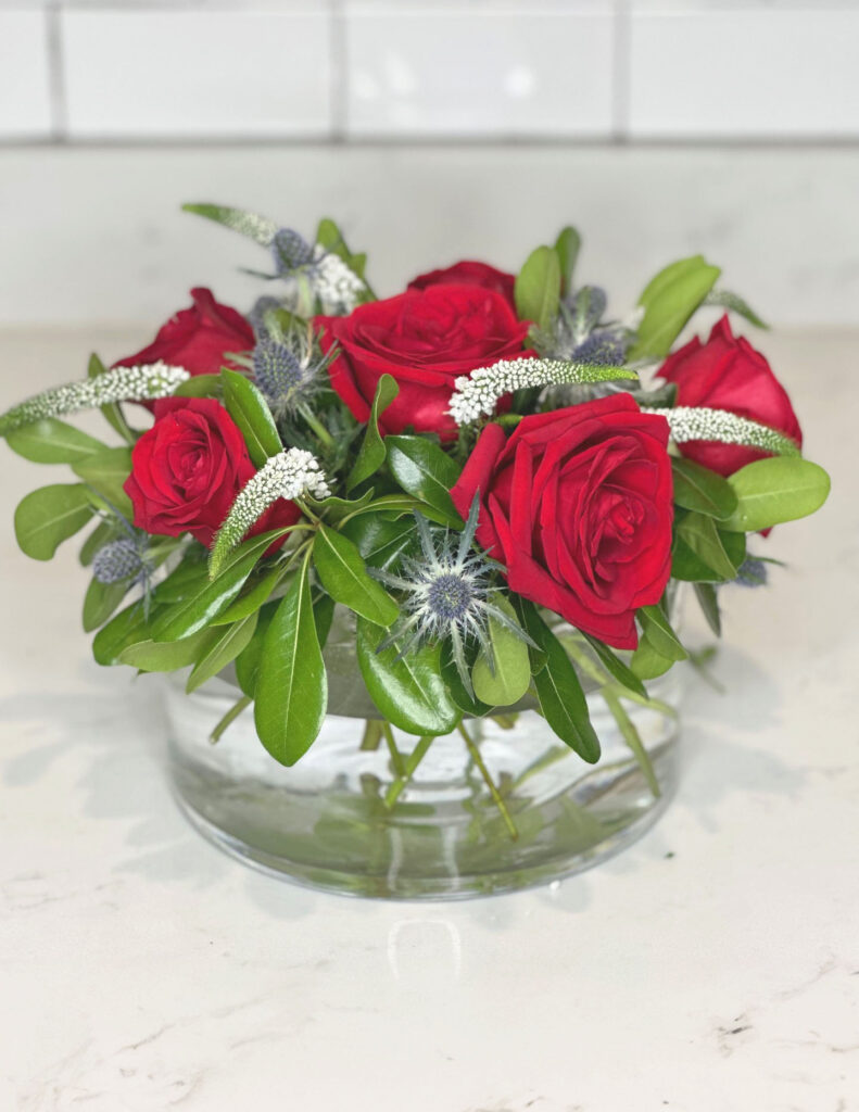 glossy greenery roses, veronica and Blue Eryngium, Holiday Flowers, Flower arrangement for 4th of July, Fourth of July Flowers